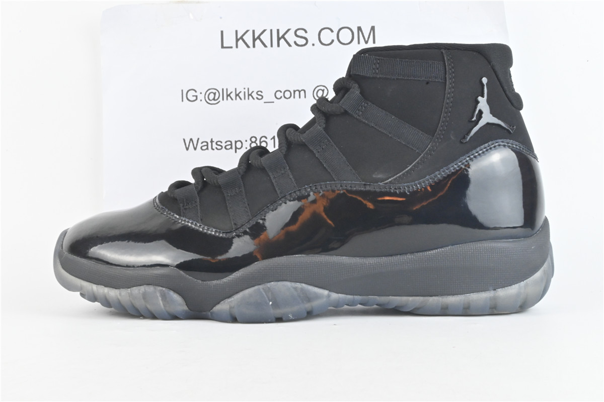 Jordan 11 Retro Cap And Gown